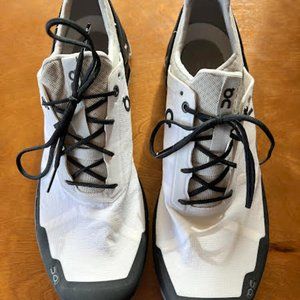 On-Running Mens Cloudventure Peak White/Black Running Shoe